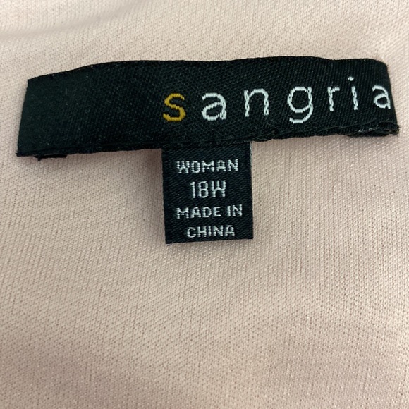 🍒 Sangria Maxi Dress… perfect for tall women!!! - Picture 9 of 12